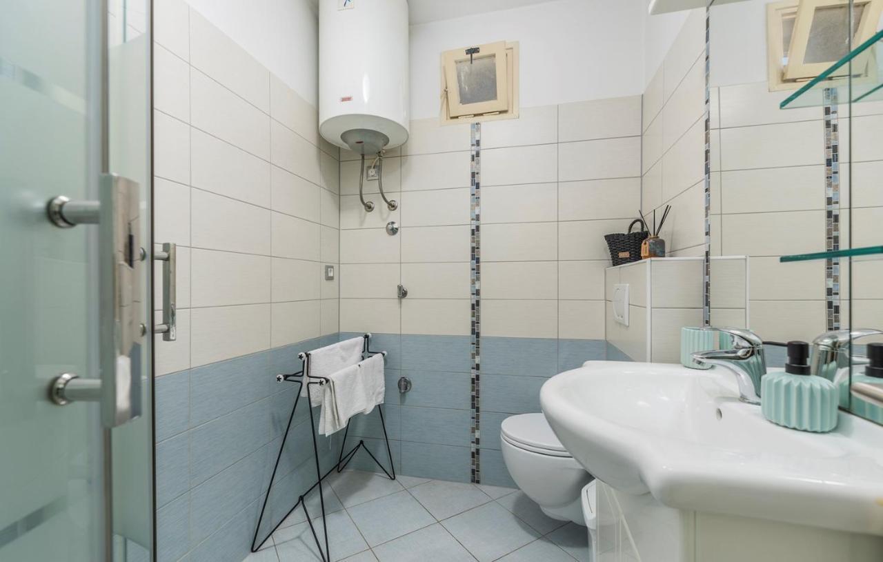 Apartment Marino Poreč Dış mekan fotoğraf
